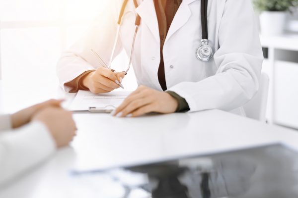 how-to-choose-hormone-specialist
